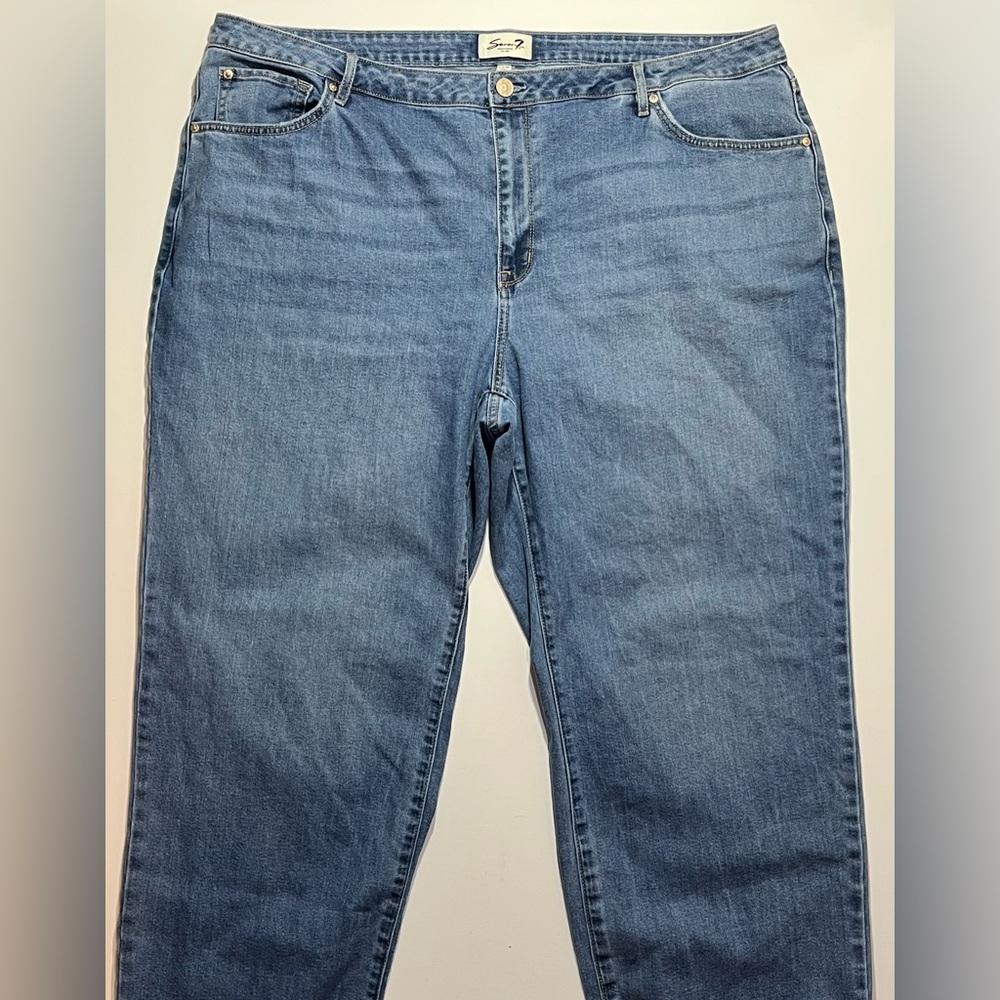 Women’s Seven7 Loose Straight Blue Jeans, Size 22W